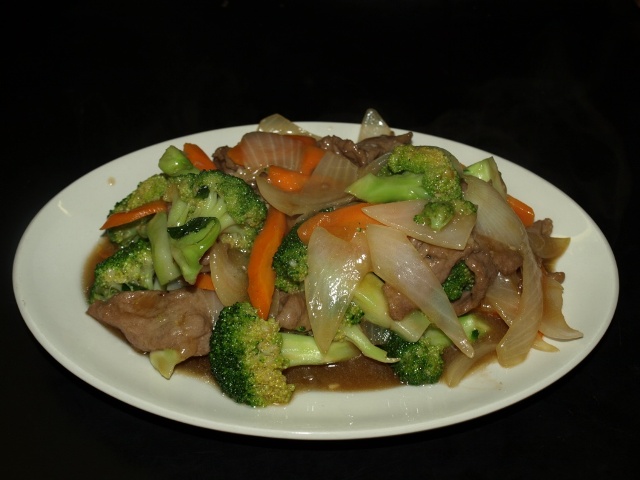 Beef with broccoli